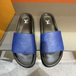 Picture of Louis Vuitton Slippers _SKULVsz38-45mnq0221684